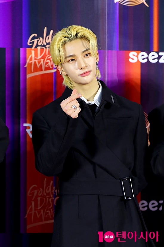 [TEN 포토] 스트레이키즈 현진 심쿵 하트