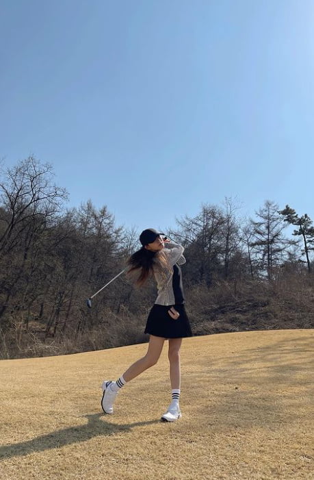 골프는 어려워…오하영, 에이핑크 막내의 열정 스윙 [TEN★]