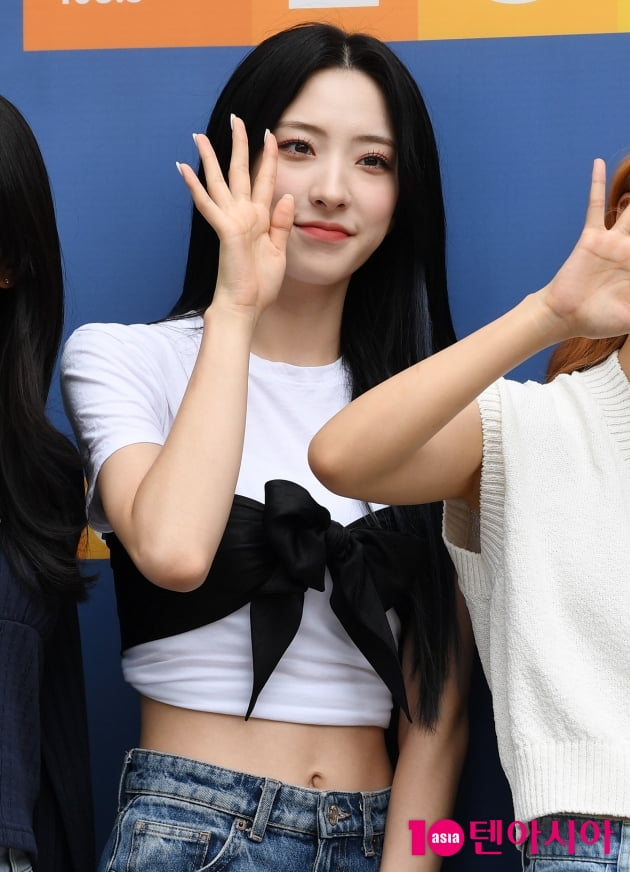 [TEN 포토] 우주소녀 은서 우유빛 피부