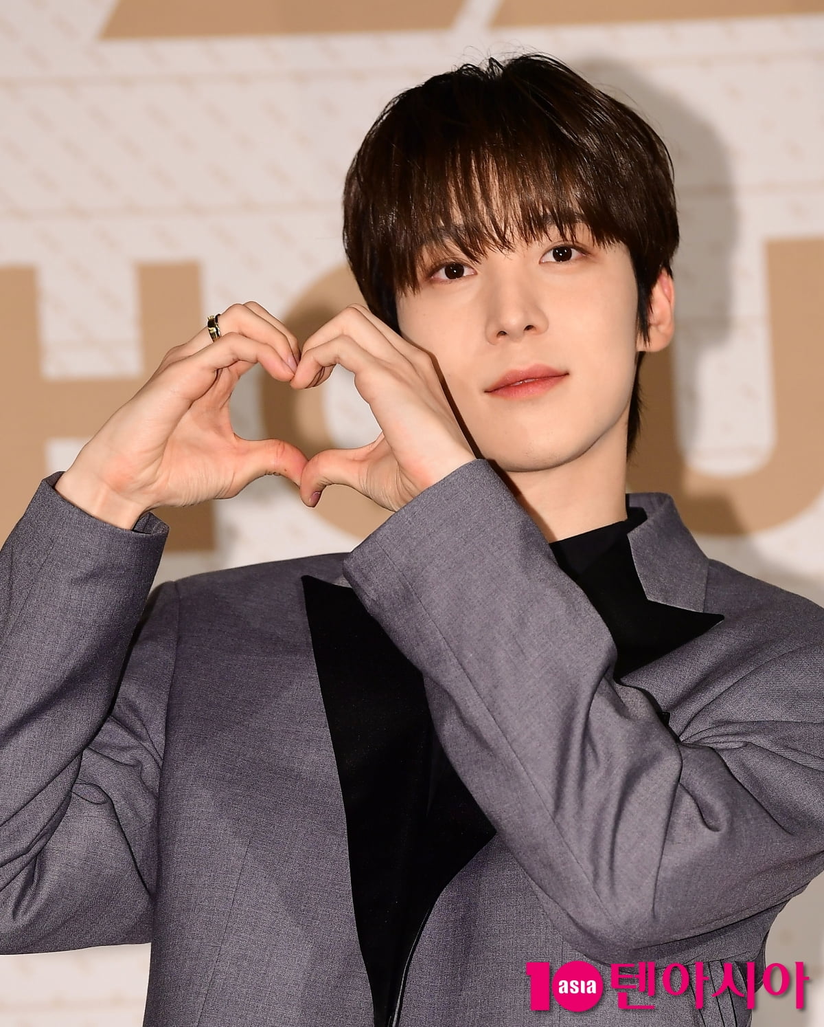 [TEN포토]에이티즈 윤호 사랑합니다
