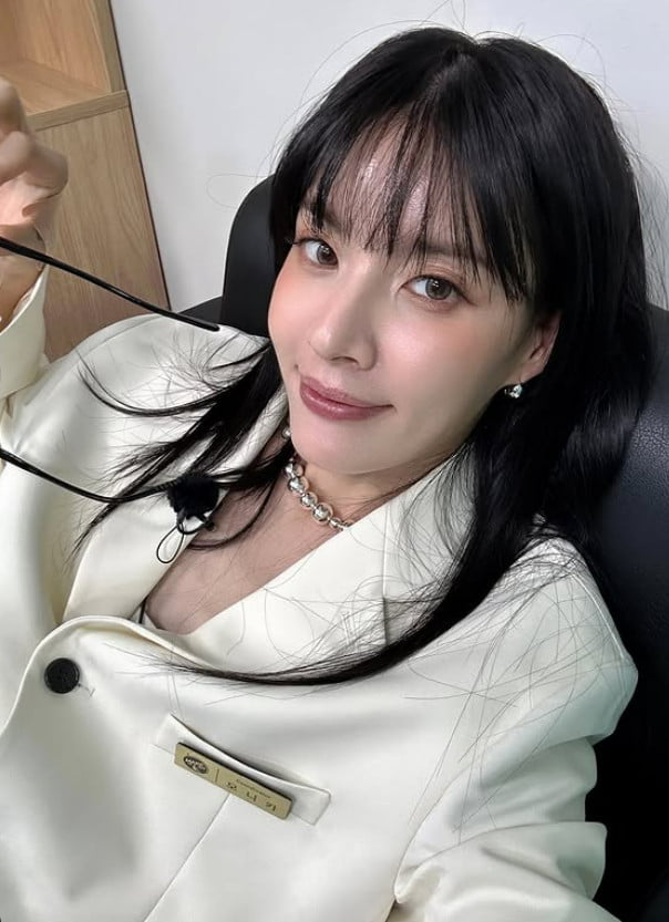 결혼·임신 모니카, 먹부림 시작됐나…음식 끊임없이 들어가고 있어