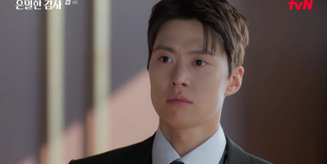 누드 모델 목격→뜬금 키스신 제대로 터졌다…시청률 최고 9% 찍은 드라마, 공명신혜선의 미묘한 기류 ('은밀한 감사')[종합]
