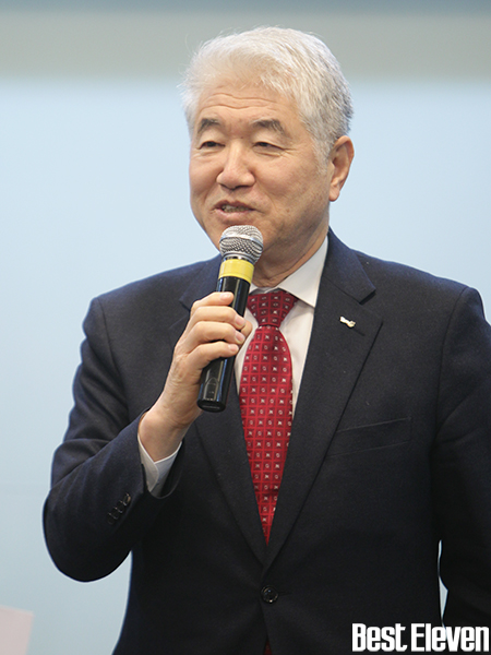 [B11포토] 심현태 더케이호텔앤리조트 대표이사, 여자축구 많이 돕겠다