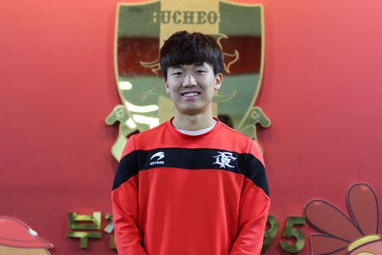 감격의 데뷔전 치른 남송, “꿈에 그리던 데뷔 기쁘다”