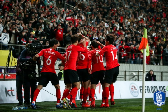 [콜롬비아전] 손흥민-이재성 연속골… 한국 2-1 승리