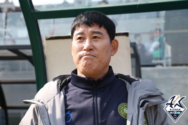 남미 트리오와 달리는 적토마 고정운 감독, 우리는 에이전트들이 영상도 많이 안줬어