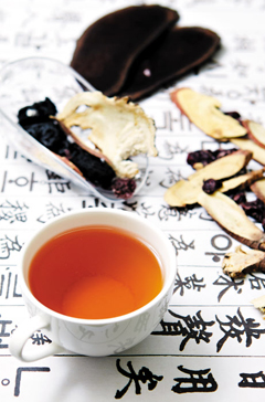 입맛 없는 노인은 귤피차… 생리통 심하면 당귀차