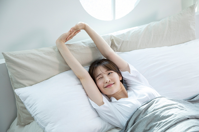 상쾌한 주말 맞이하는 ‘아침 습관’ 3가지