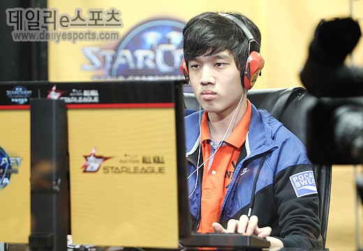 [WCS 시즌2] SK텔레콤 정윤종 프로토스전 달인 강현우 완파