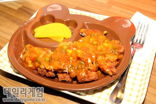 [이슈] 군대리아부터 치킨까지, PC방 먹거리 열전