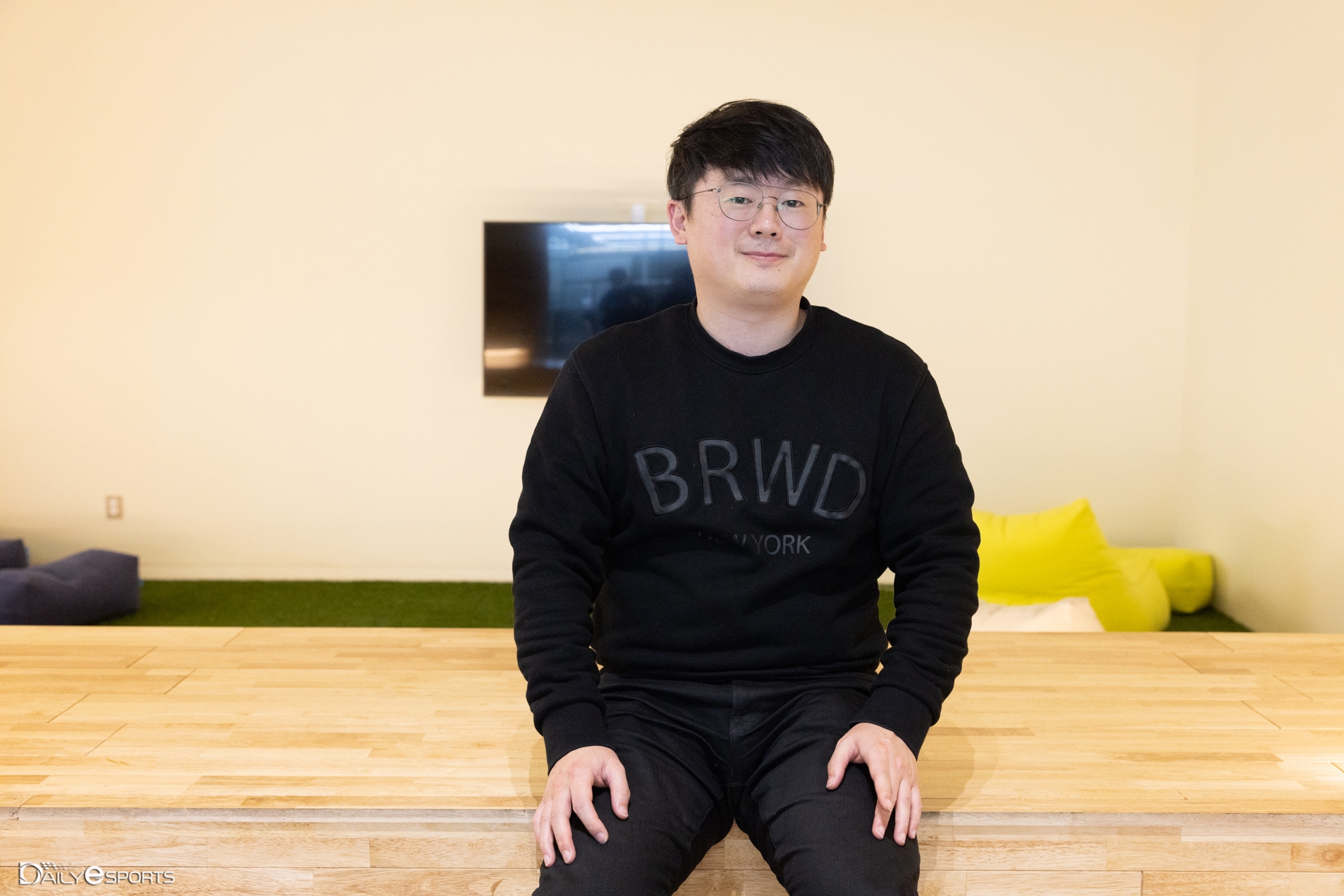 [강윤식의 e런 사람] 페이커가 존경한 남자 훈 김남훈, LoL…이렇게 클 줄 몰랐죠