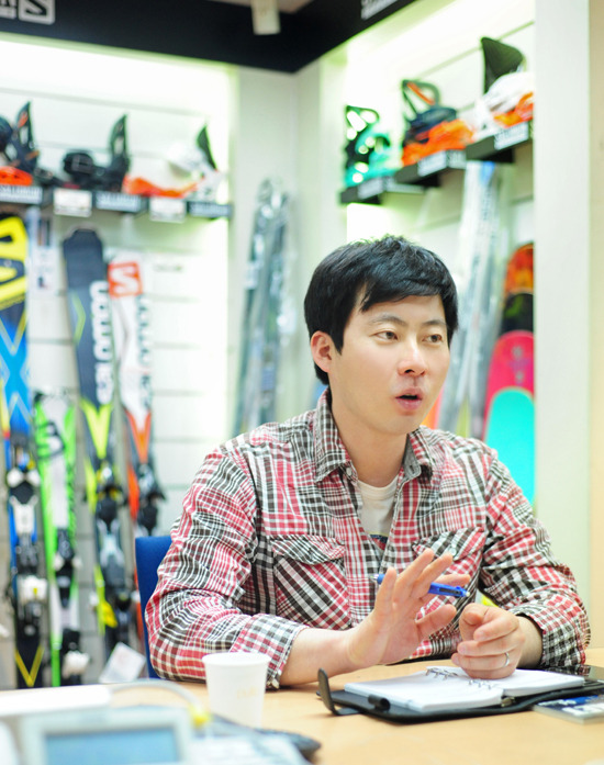 아머스포츠 윌슨 브랜드 매니저 유환욱 과장