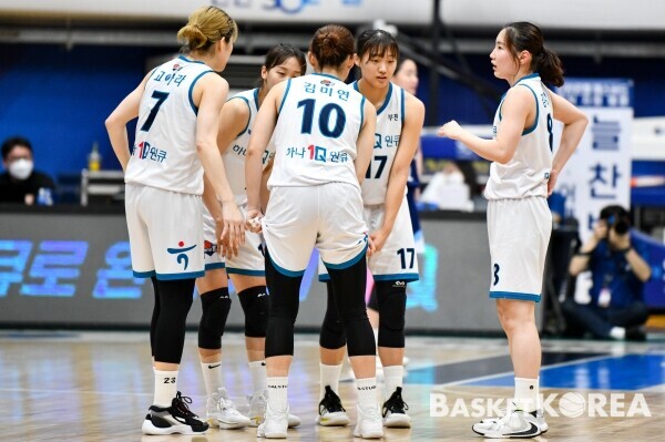 [BK포토] 신한은행 VS 하나원큐 현장화보