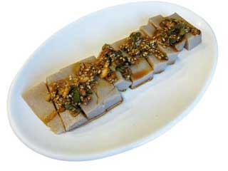 꾸미지 않은 맛...메밀 100% 막국수,석쇠에 구운 한우