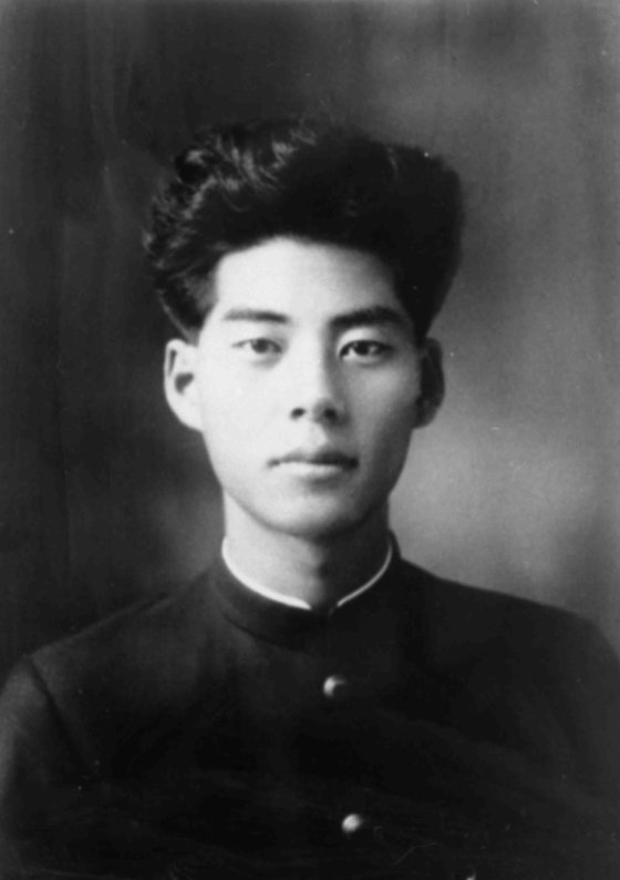 시인 백석, 굉장한 확신 갖고 절필의 길 택해