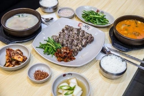 수육 국밥의 고급화 선언 <더진국>, 창업아이템의 새 바람을 불어넣다