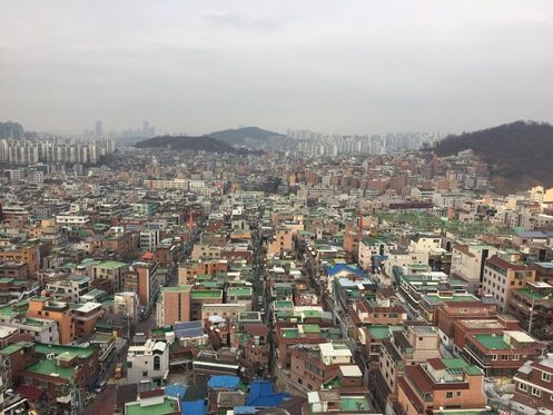 서울대 30년 상권 ‘녹두거리’의 몰락…1억 권리금 2000만원으로 뚝