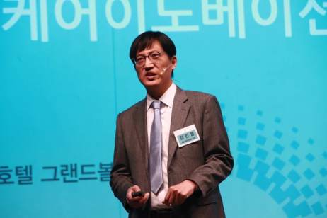 [헬스케어이노베이션 2017] 김민열 헬스케어챗봇 대표 의사 손 안닿는 환자까지 챗봇으로 관리