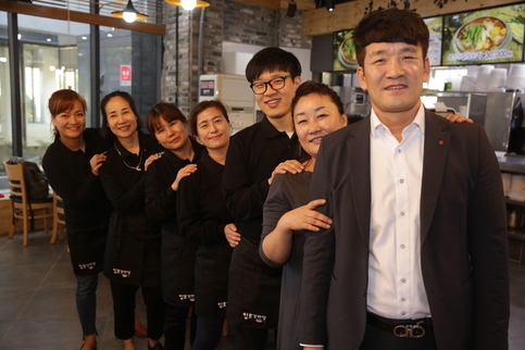 [창업 성공 스토리] 일호협동조합 일호감자탕 원주우산점 김성학 사장