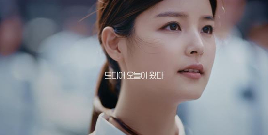 우주로 가라…SK하이닉스 광고, SNS서 조회수 대박