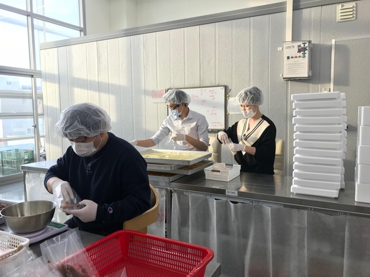 글로벌 은행 그만두고 반려동물 간식 사업...연봉 10분의 1로 줄어도 행복