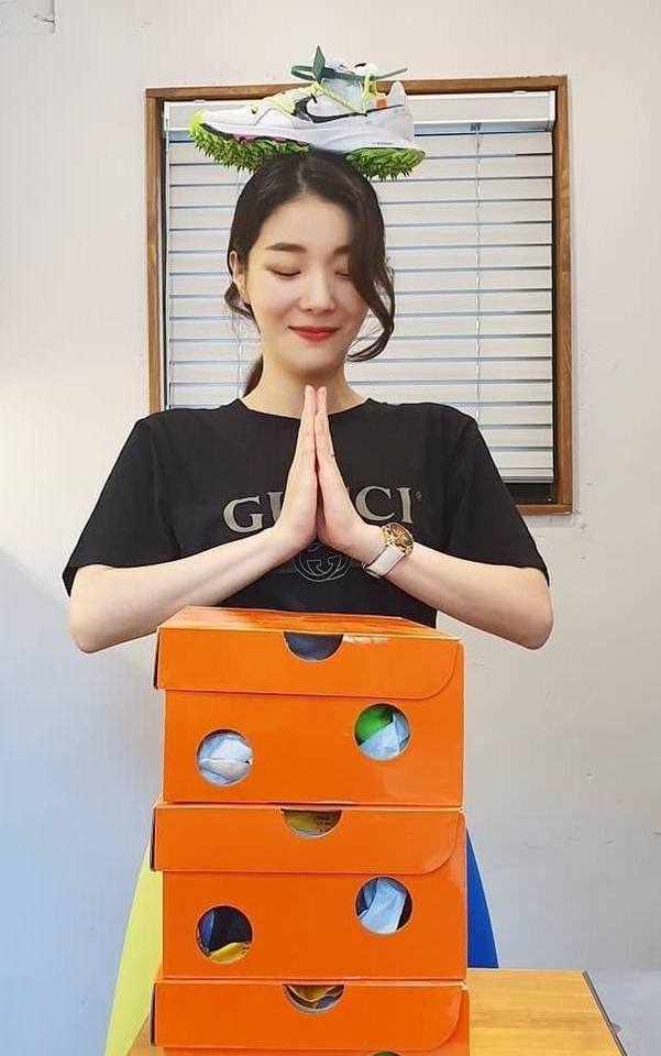 신발 덕질하다 프로그 CEO로… 유튜브에선 개구리 누나