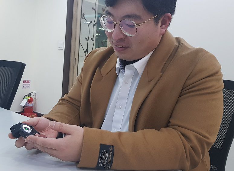 [K바이오리더] 이재용 인포마이닝 대표 “스마트밴드로 24시간 생체신호 측정… 환자는 안심, 병원은 인건비 절약”