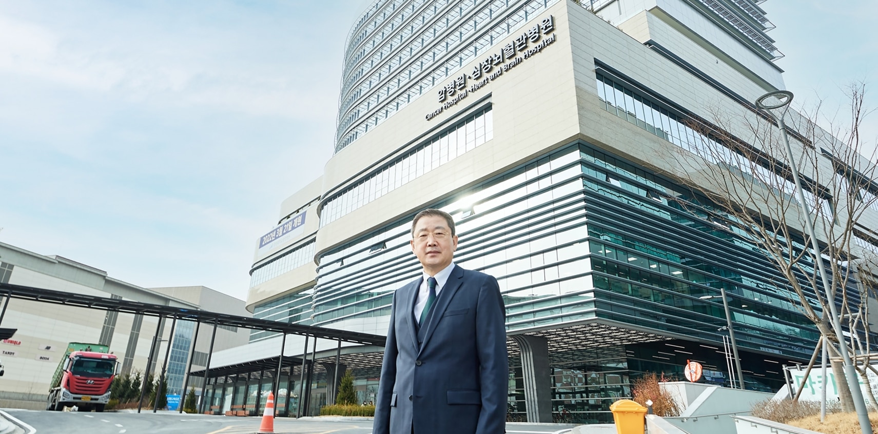 [인터뷰] 이철희 초대 중앙대 광명병원장 “건축비 낮추려 설계도 공부…중증환자 전담 거점병원 될 것”