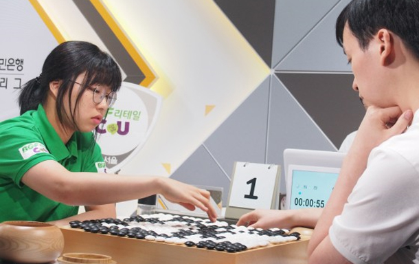 혼전, 대혼전… 월간 MVP엔 홍일점 최정 