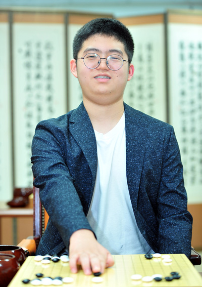  중3 심준섭, 지역영재로 프로 입단