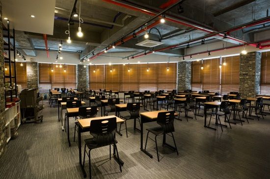 새 정부 교육정책에 발빠르게 움직이다, 파주 크림슨 영어/수학학원