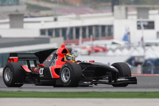 오토GP가 선택한 ‘톱 타이어’…F1 날갯짓 시동