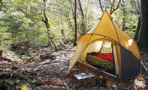 [OUTDOOR＆TREND] 나홀로 캠핑 백패킹, 초경량 텐트는 기본 멀티기능 제품 강추