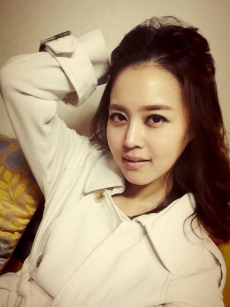 OBS 신미정 아나운서, 14살 연상 작곡가 심현보와 9월 결혼