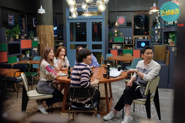 [DA:이슈] 확장이전 D·1 ‘인생술집’, 2회 같은 1회 기대해