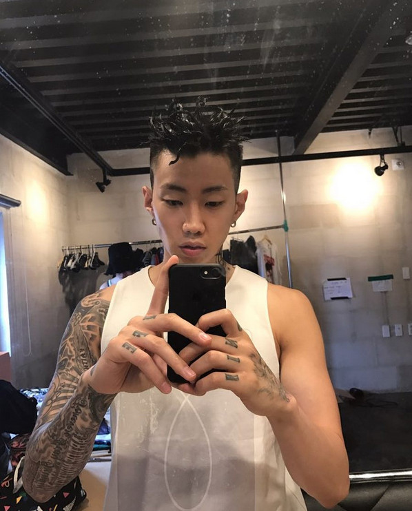 박재범, 독특한 헤어스타일 “AOMG의 스웨그”
