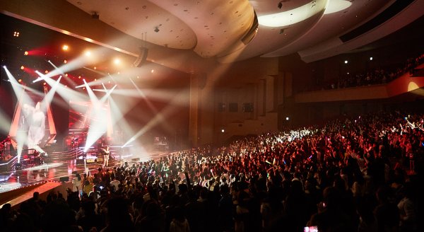 거미, 부산에서 전한 늦가을 감성…투어 콘서트 성황