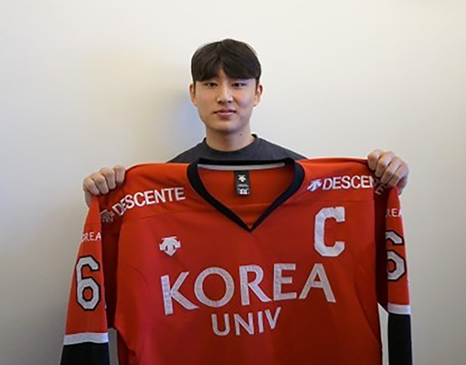“연대를 이기는 게 당연한 팀으로”, 고려대 아이스하키부 주장 신상윤의 바람