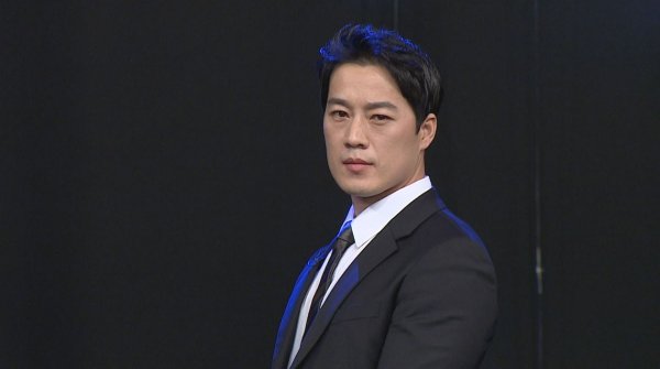 ‘비디오스타’ 최영재, ‘태양의 후예 실사판’ 같은 러브 스토리 공개