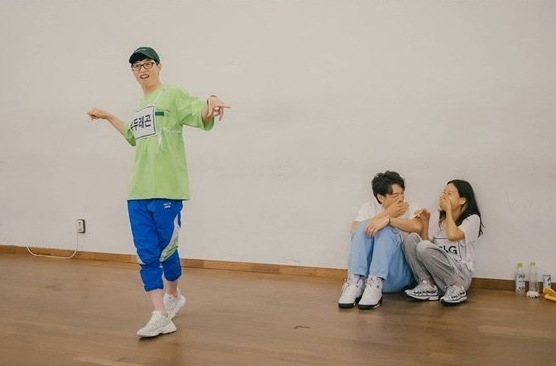 [DAY컷] 싹쓰리 유두래곤·린다G·비룡, 안무 연습 (ft. 유재석 앞니)