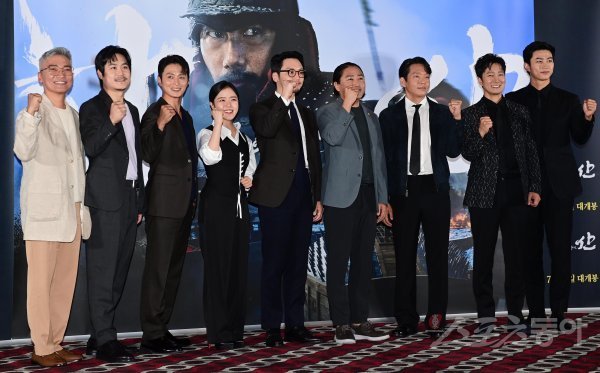 박해일→김한민 감독 ‘한산: 용의 출현’, 광주·여수 무대인사 확정