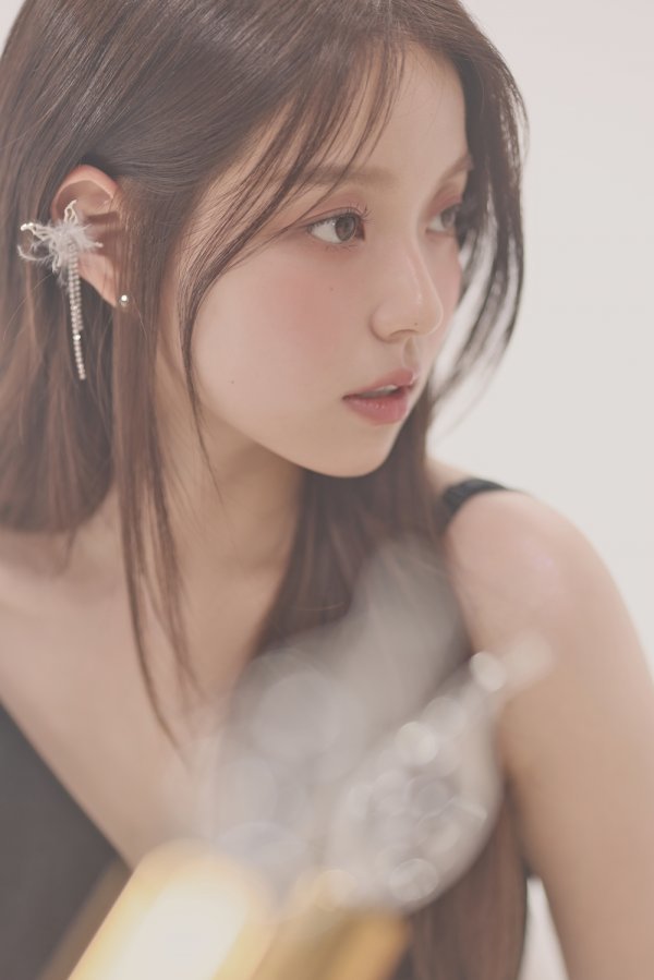 로시 “신승훈 대표님, ‘Diamond’…제2의 ‘Stars’ 될 거라고…” [일문일답]