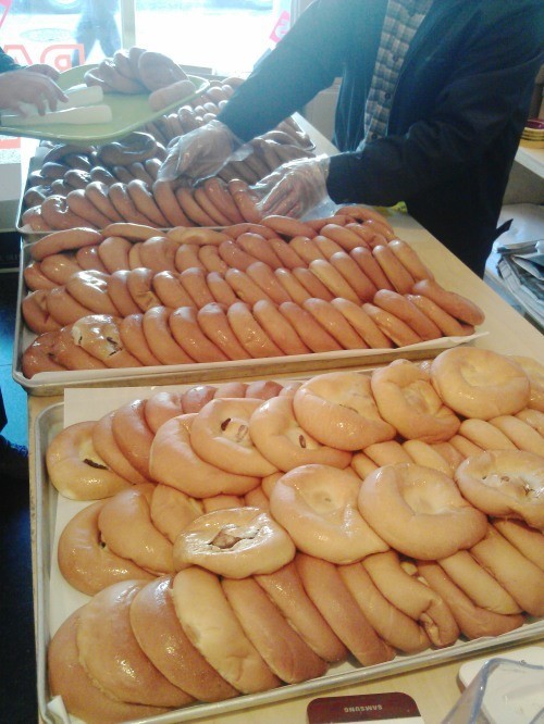 단팥빵이 하루에 1만개씩 팔리는 빵집이 있다?