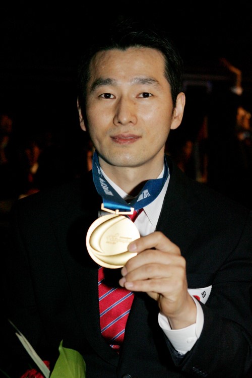 [명인을 향해] 천안의 명물 베이커리 몽상가인 권혁진 사장… 건강한 빵을 팝니다