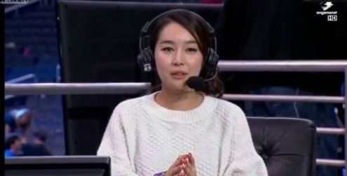 SK텔레콤 T1롤드컵 우승 방송 중 조은나래 등장? 예쁘네