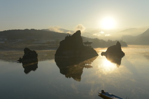 도담삼봉과 소백산자락길이 기다리는 충북 단양 여행