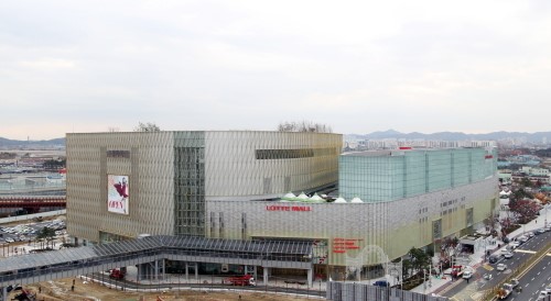 백화점·쇼핑몰·마트·시네마… 롯데몰 수원점 27일 개장