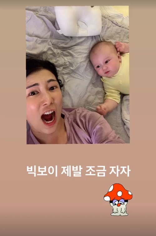 사유리, 귀요미 아들 젠의 폭풍성장 근황…“빅보이 제발 자자” [스타★샷]
