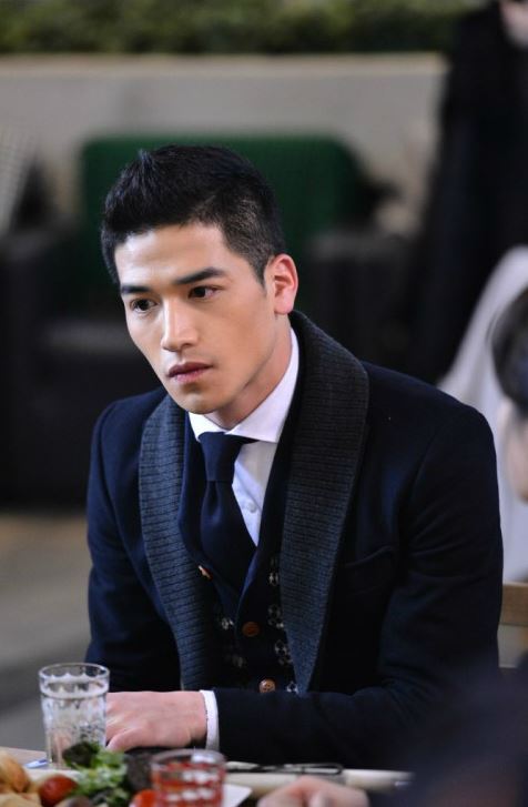 배우 유건, 음주운전 혐의로 입건…면허 취소 수준