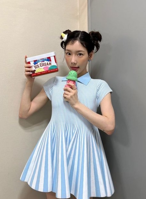 태연, 아이스크림이 부러워 [스타★샷]